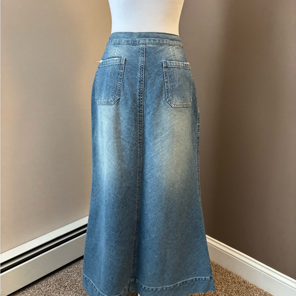Jeanology Vintage High-Waisted Button Detail Denim Maxi Skirt - Picture 2 of 8